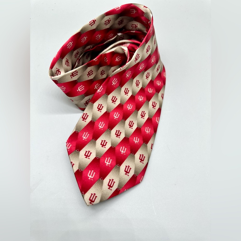 Indiana Hoosiers IU Men's Logo Blocks Neck Tie 100% Silk | Eagles Wings